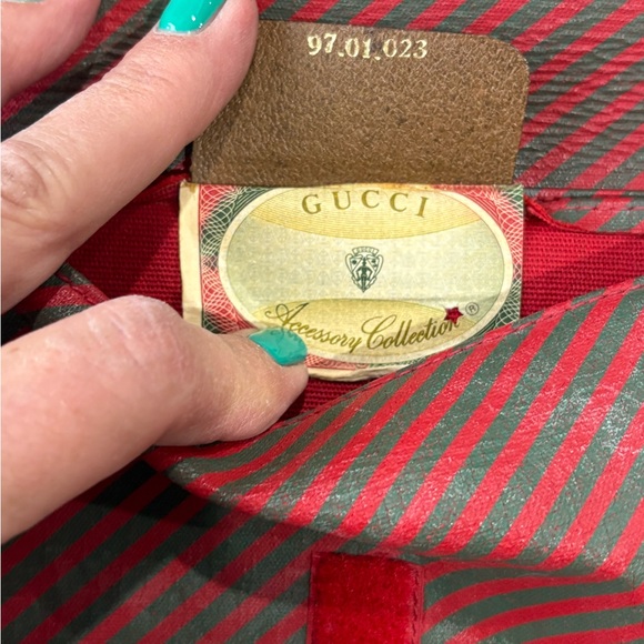 Gucci Pouch - Picture 5 of 8